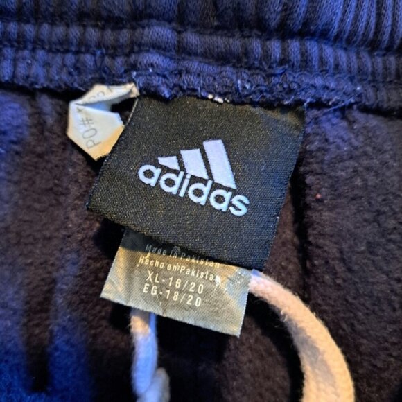 Adidas Boston Red Sox size girls 18/20 cropped swestpants - Picture 4 of 5